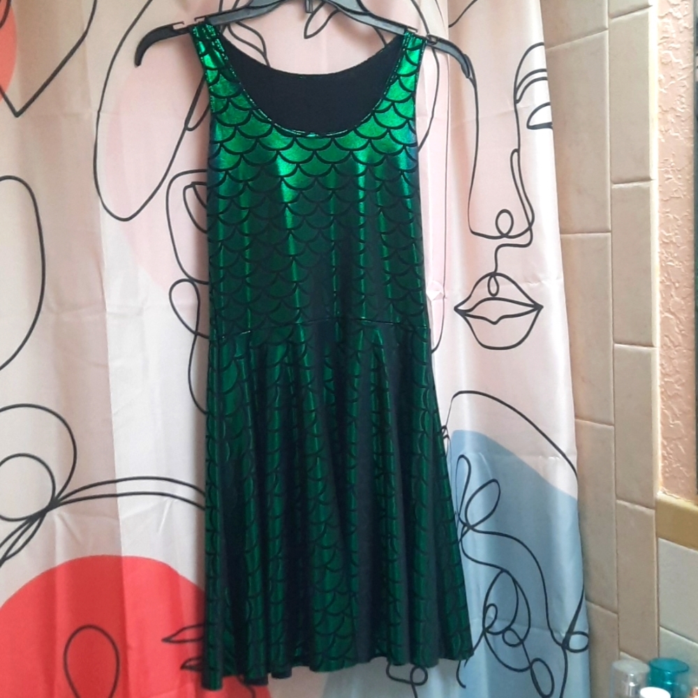 Mermaid Scale Print Green Dress Sparkly Shiny